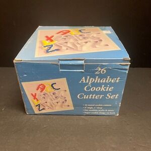 Vtg Fox Run Craftsmen 26-Piece Alphabet Cookie Cutter‎ Complete Set